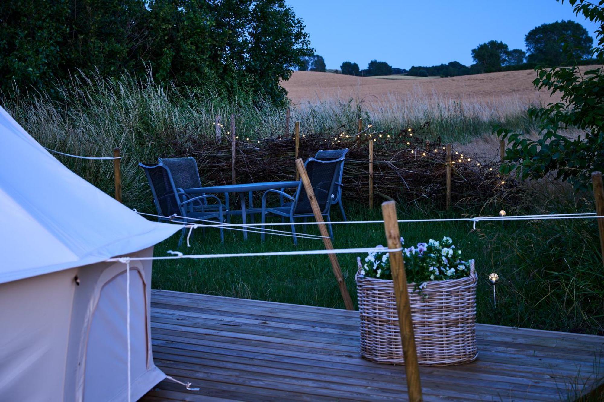 Hesselgaard Glamping Hotel Dalby ภายนอก รูปภาพ
